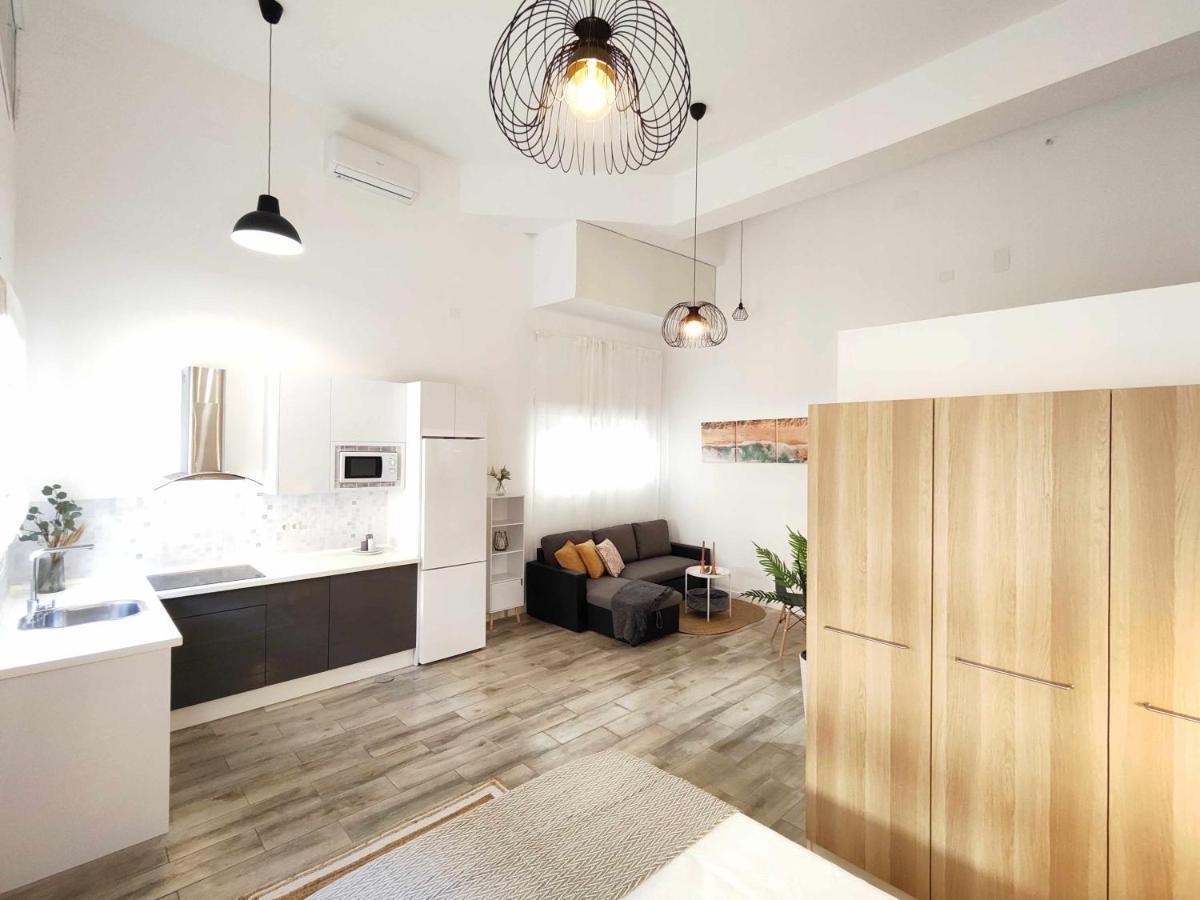 La Victoria Suites Malaga Ngoại thất bức ảnh