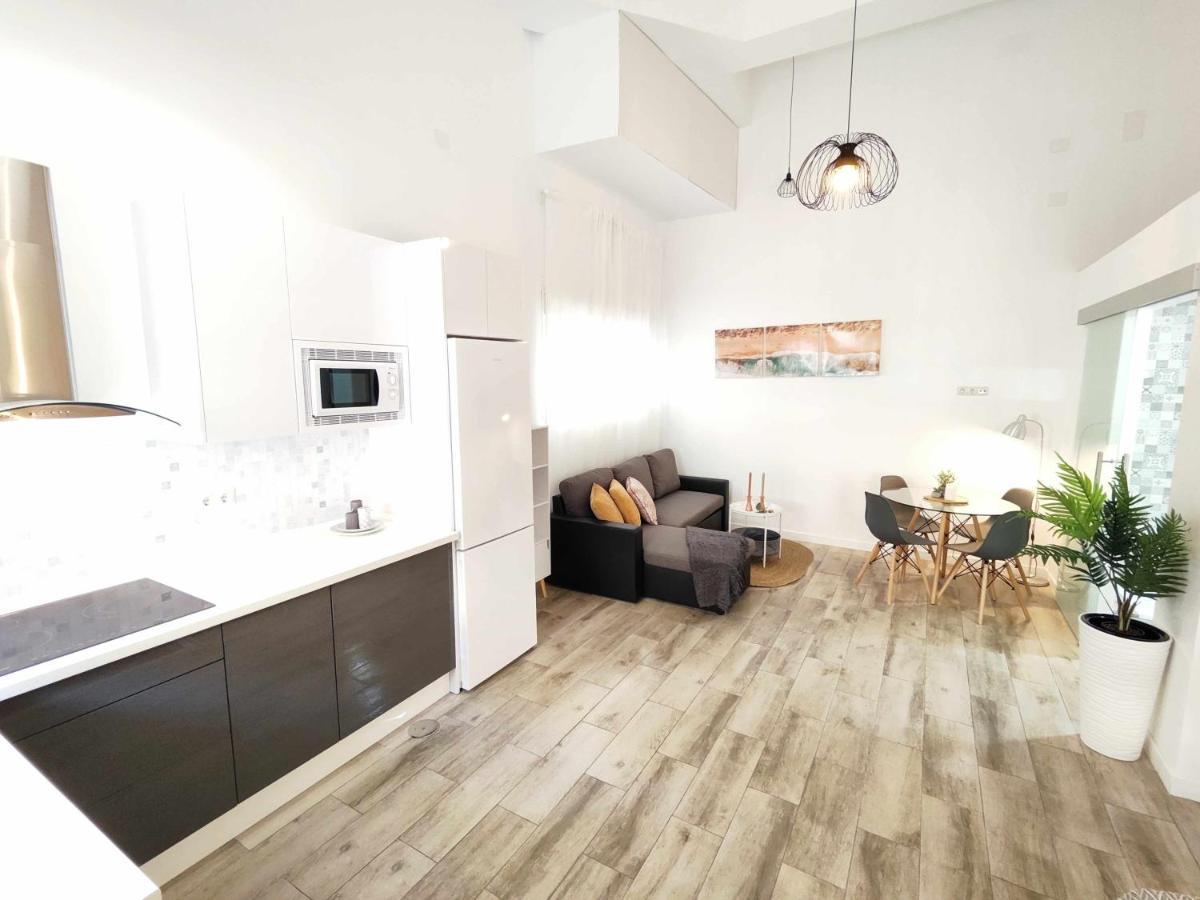 La Victoria Suites Malaga Ngoại thất bức ảnh