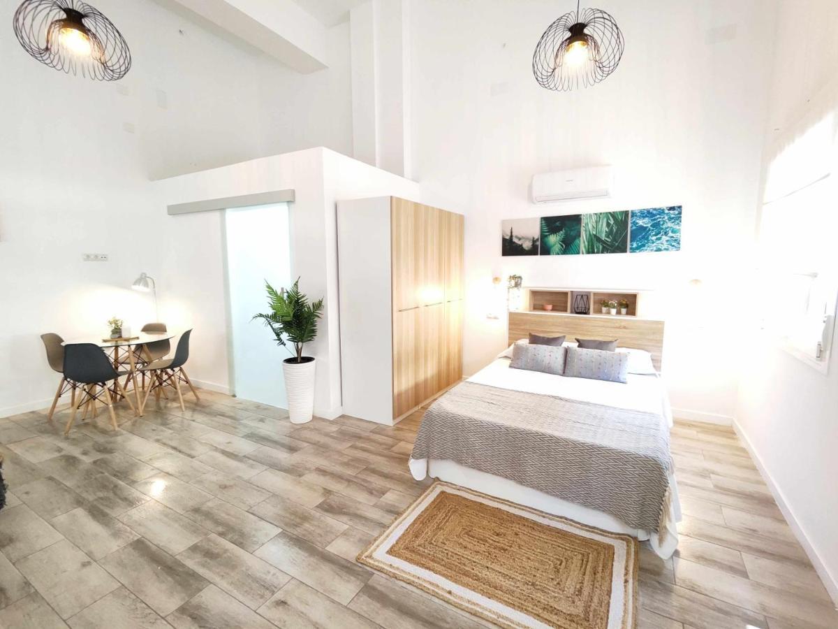 La Victoria Suites Malaga Ngoại thất bức ảnh