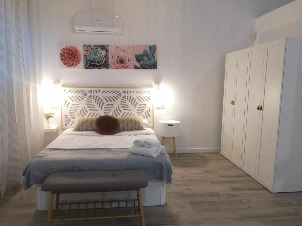 La Victoria Suites Malaga Ngoại thất bức ảnh