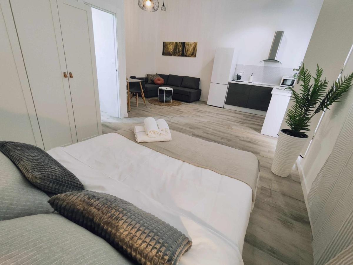 La Victoria Suites Malaga Ngoại thất bức ảnh