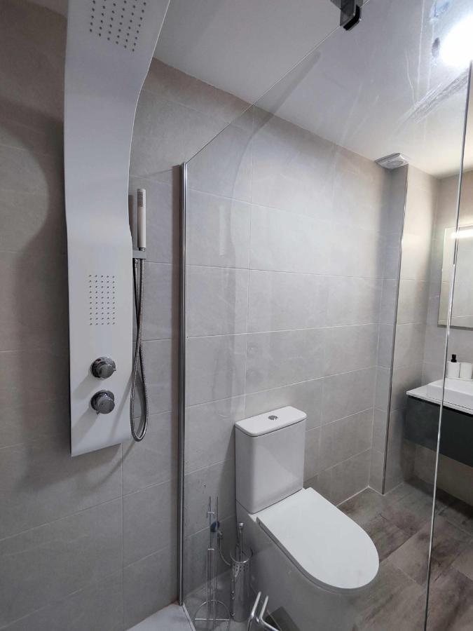 La Victoria Suites Malaga Ngoại thất bức ảnh