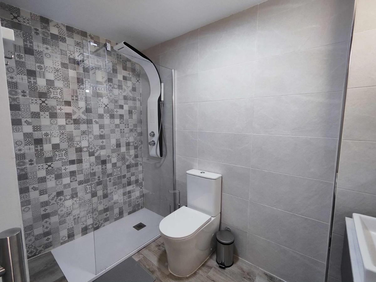 La Victoria Suites Malaga Ngoại thất bức ảnh